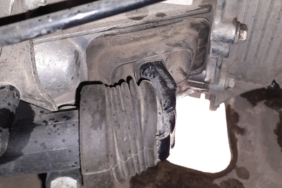 Щелкает педаль сцепления — Lada Vesta, 1,6 л, 2017 года | наблюдение ...