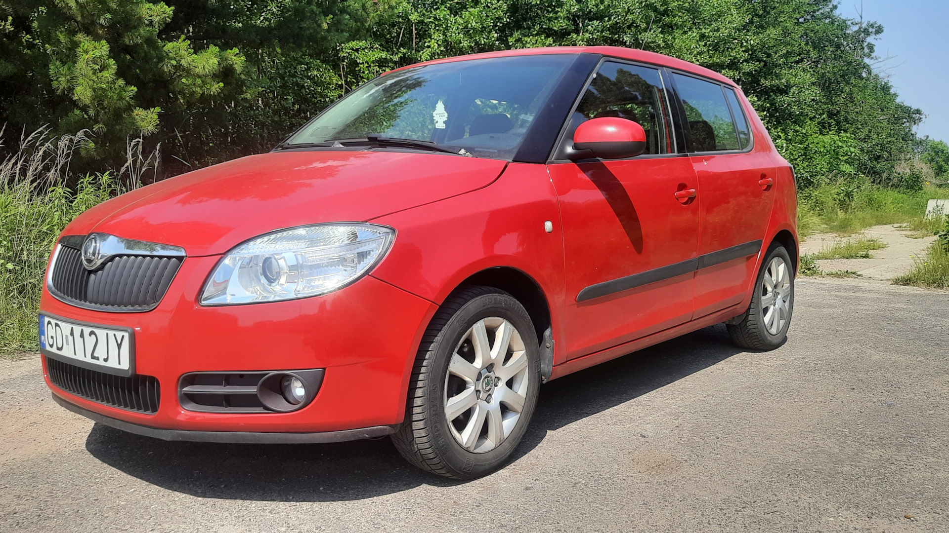 Skoda Fabia Mk2 1.6 бензиновый 2009 | Красная=спортивная??? на DRIVE2