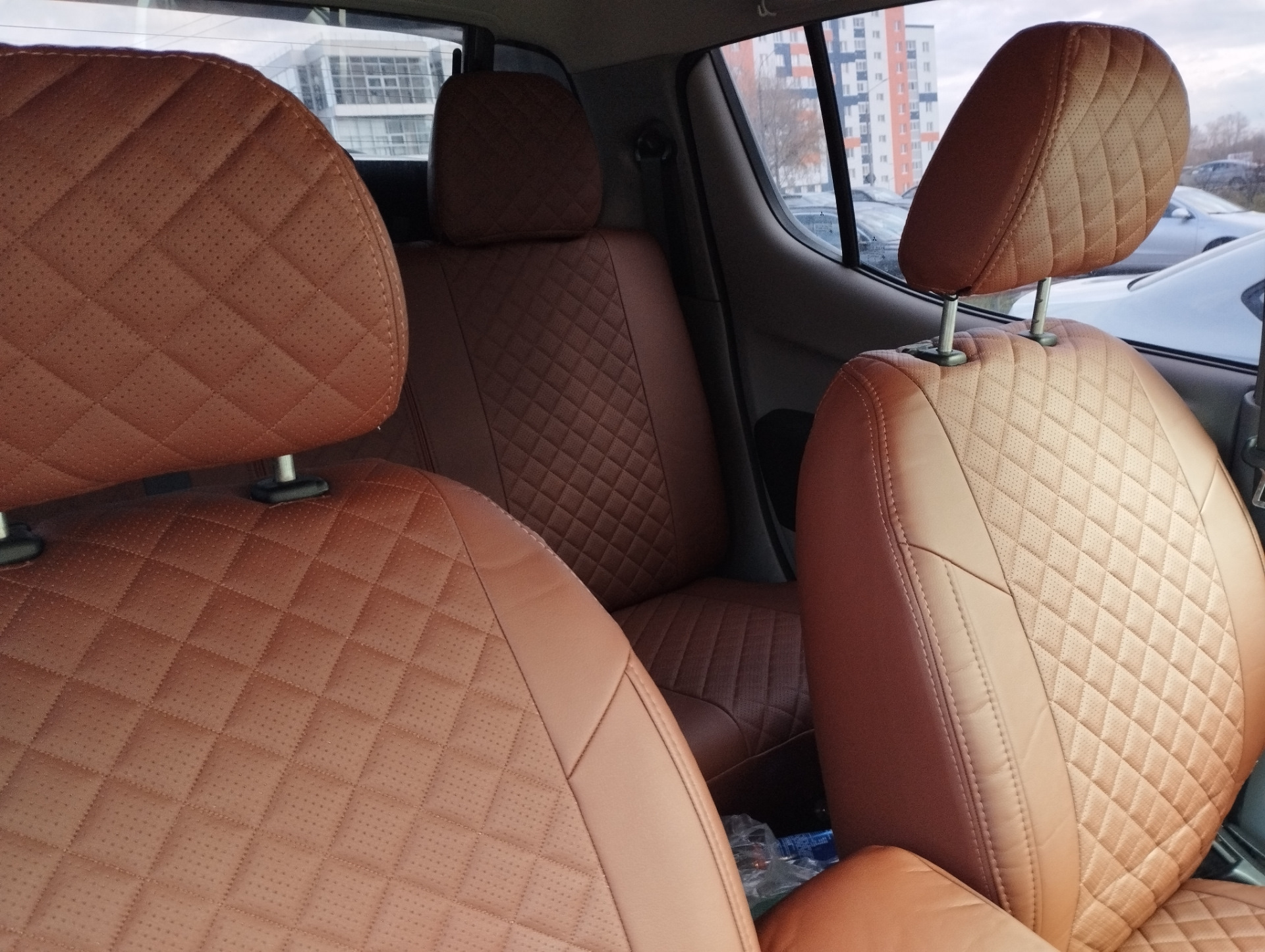 Чехлы Автопилот — Mitsubishi L200 (4G), 2,5 л, 2010 года | своими ...