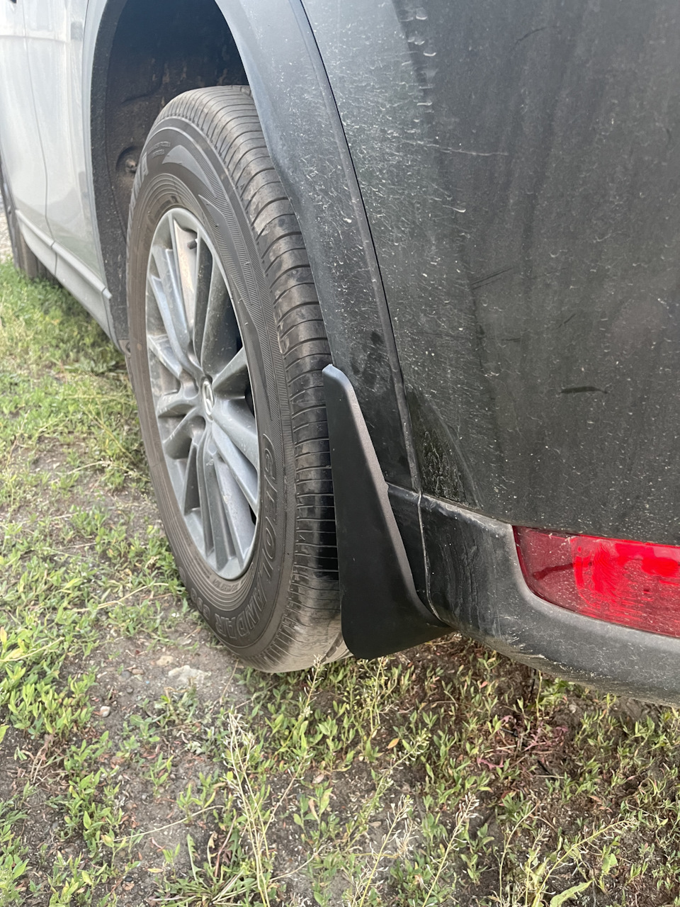 Брызговики — Mazda CX-5 (2G), 2 л, 2022 года | аксессуары | DRIVE2