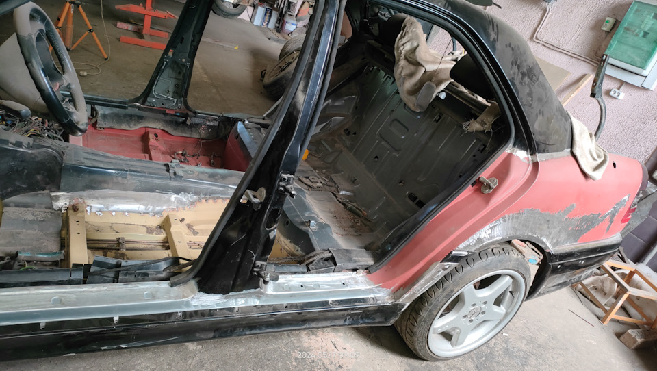 Фото в бортжурнале Mercedes-Benz C-Class (W202)