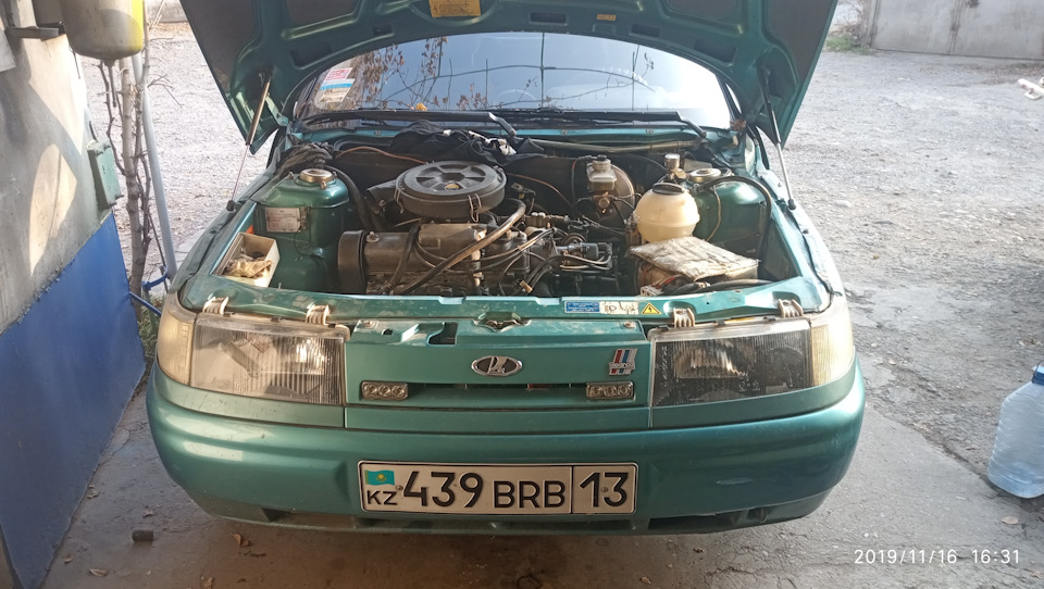 Расширительный бачок Фольксваген на ВАЗ 2110 — Lada 2110, 1,5 л, 1999 ...
