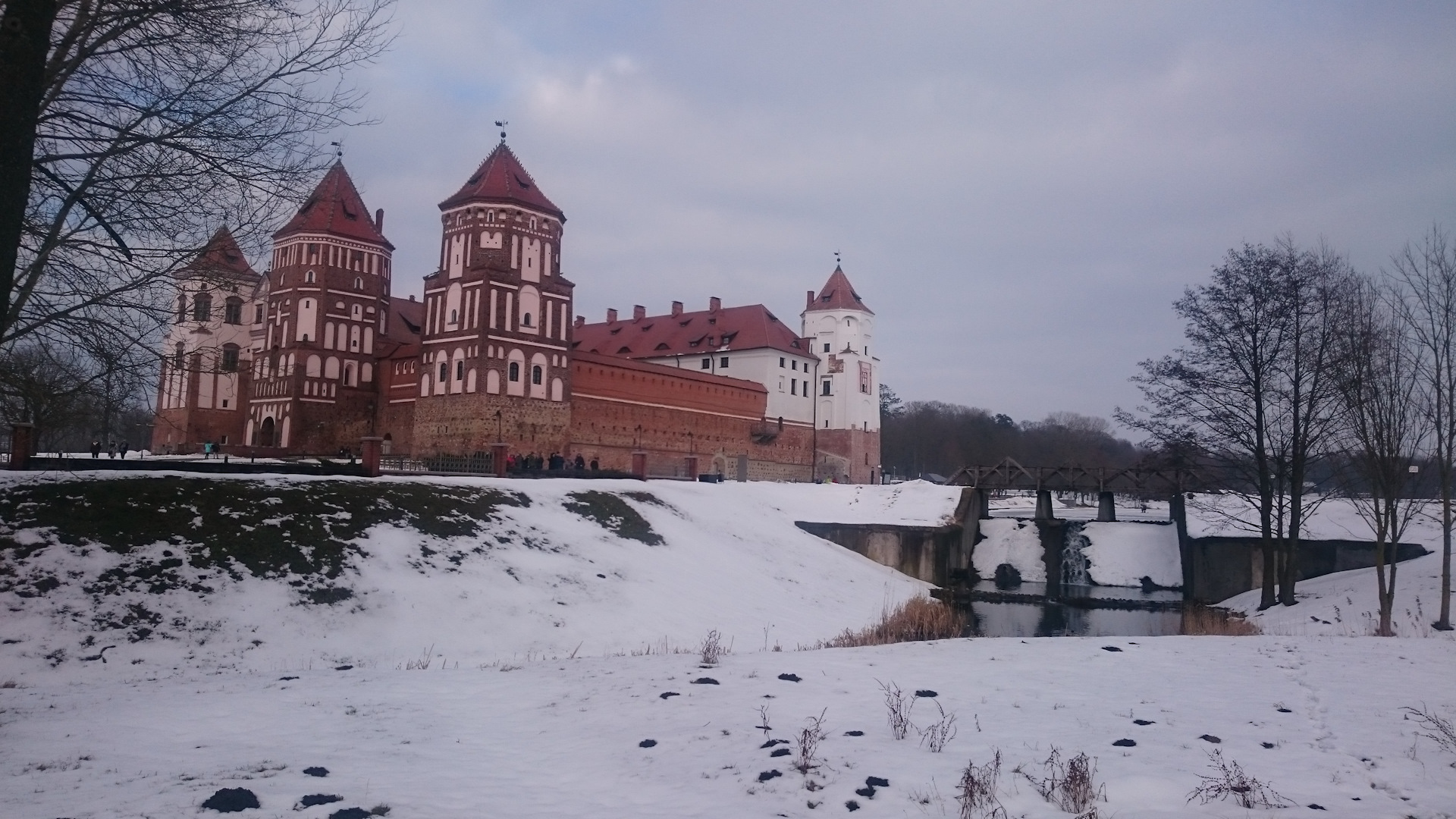 Витебский замок фото