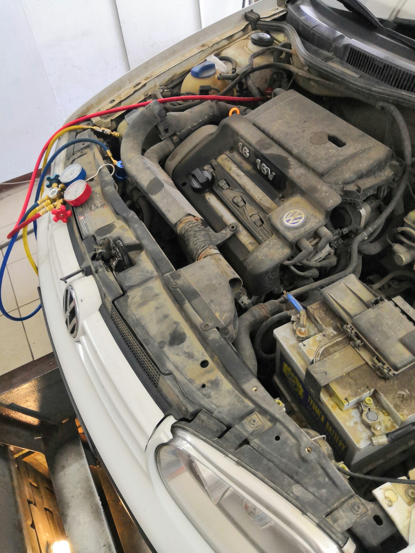 Восстановление кондиционера — Volkswagen Golf Mk4, 1,6 л, 2000 года ...