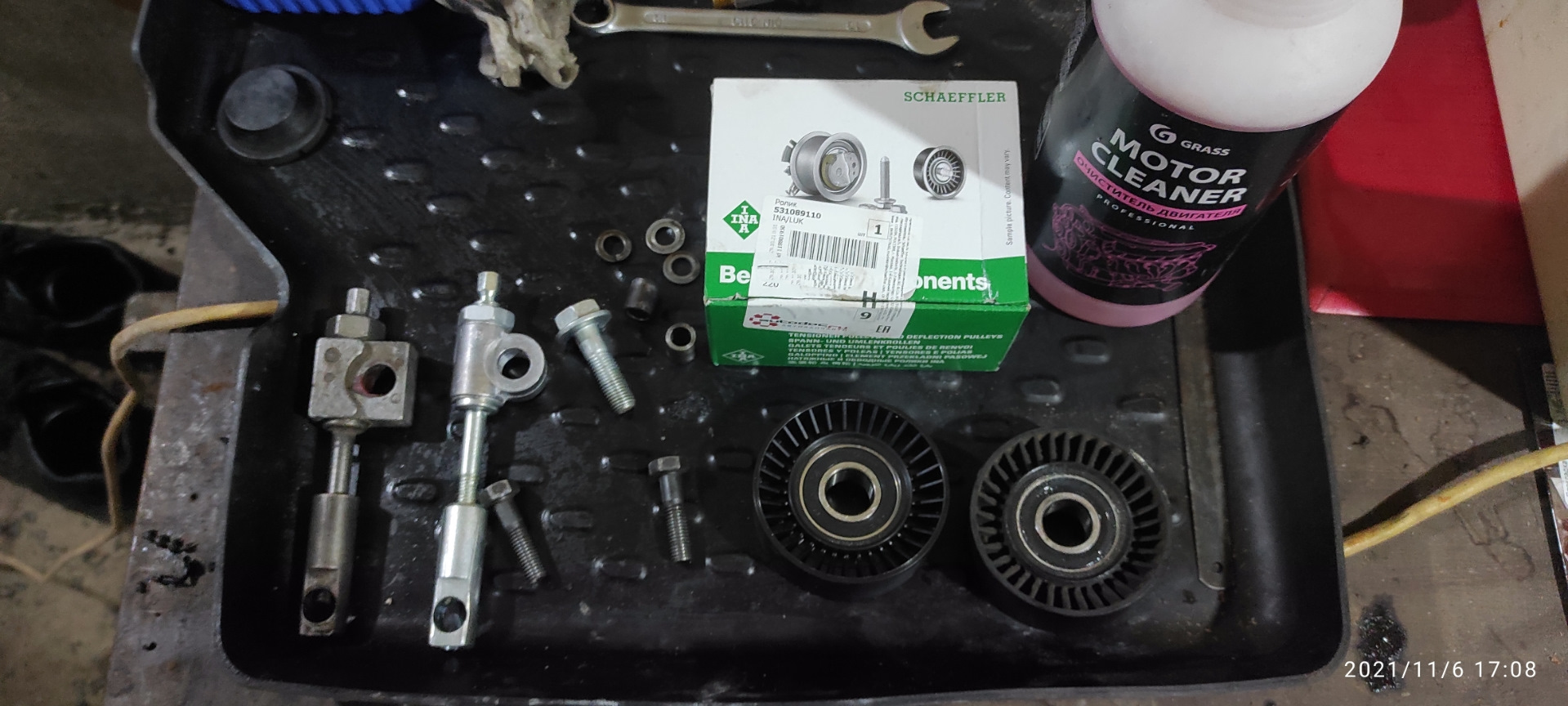 Замена натяжного ролика генератора на INNA-LUK и механизма самого ...