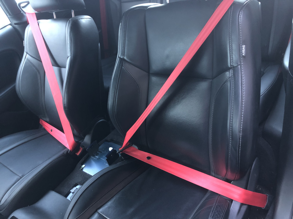 Установил Красные ремни — Dodge Challenger, 3,6 л, 2016 года | тюнинг ...