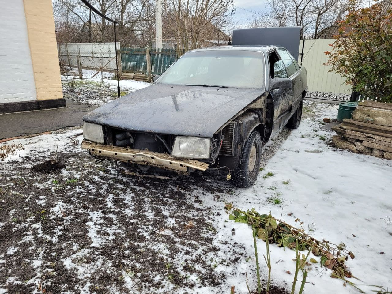 Два дня рождения в сочельник Рождества — Audi 100 (C3), 2,3 л, 1988 года |  ДТП | DRIVE2