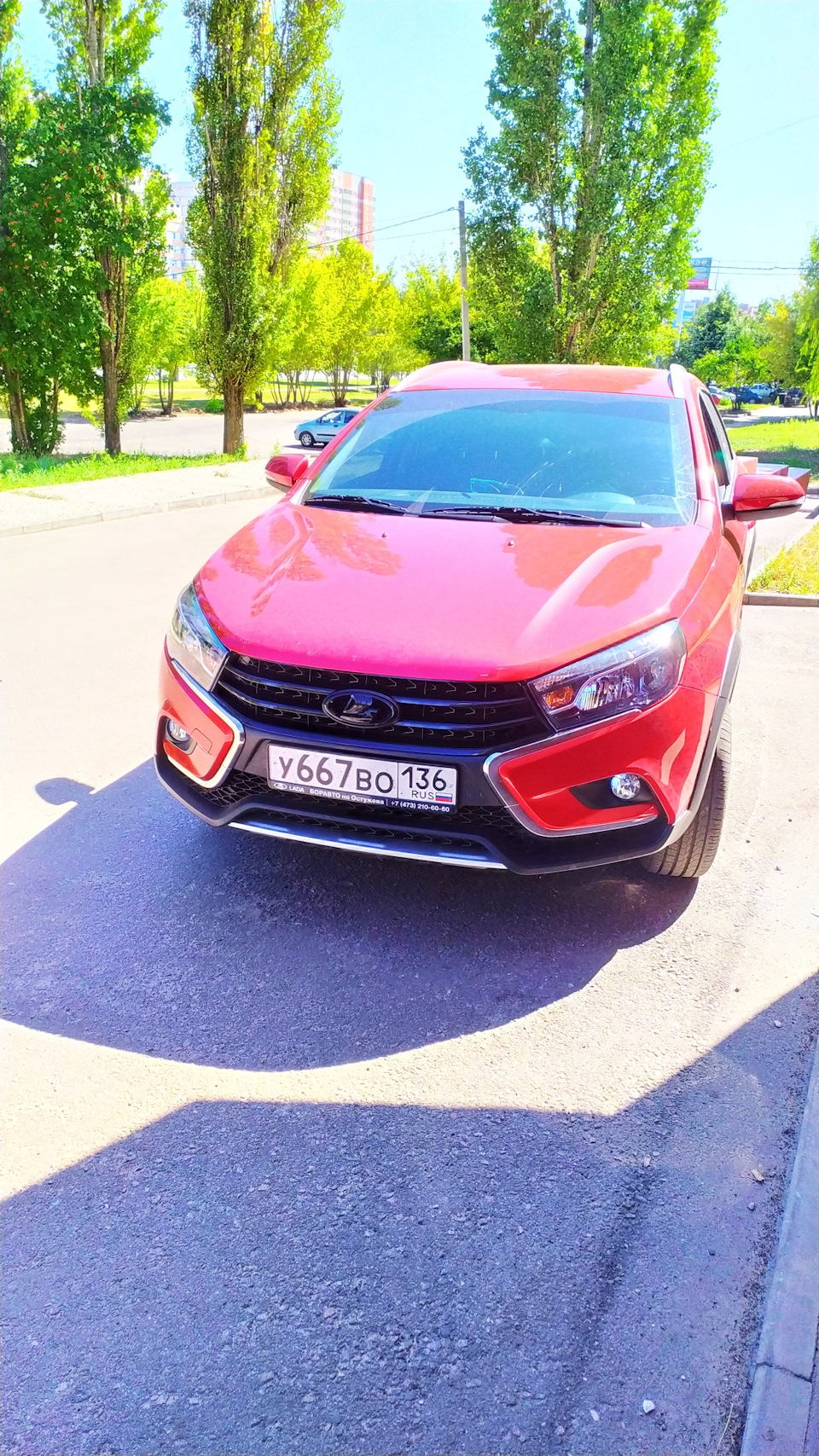 Шильдик в цвет решетки и минус надпись LaDa сзади! — Lada Vesta SW Cross,  1,6 л, 2019 года | стайлинг | DRIVE2