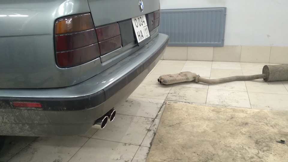 Фото в бортжурнале BMW 5 series (E34)