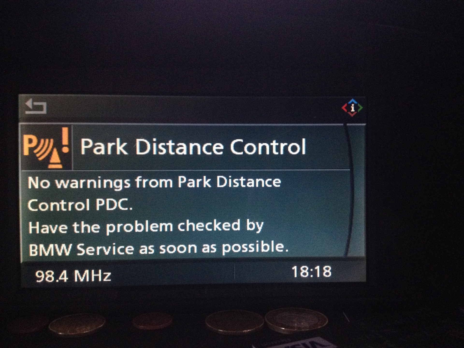 Auto pdc отказала bmw. PDC BMW неисправность. Отказ системы PDC. PDC no Warnings from Park distance Control. БМВ g30 сообщение система PDC отказала.