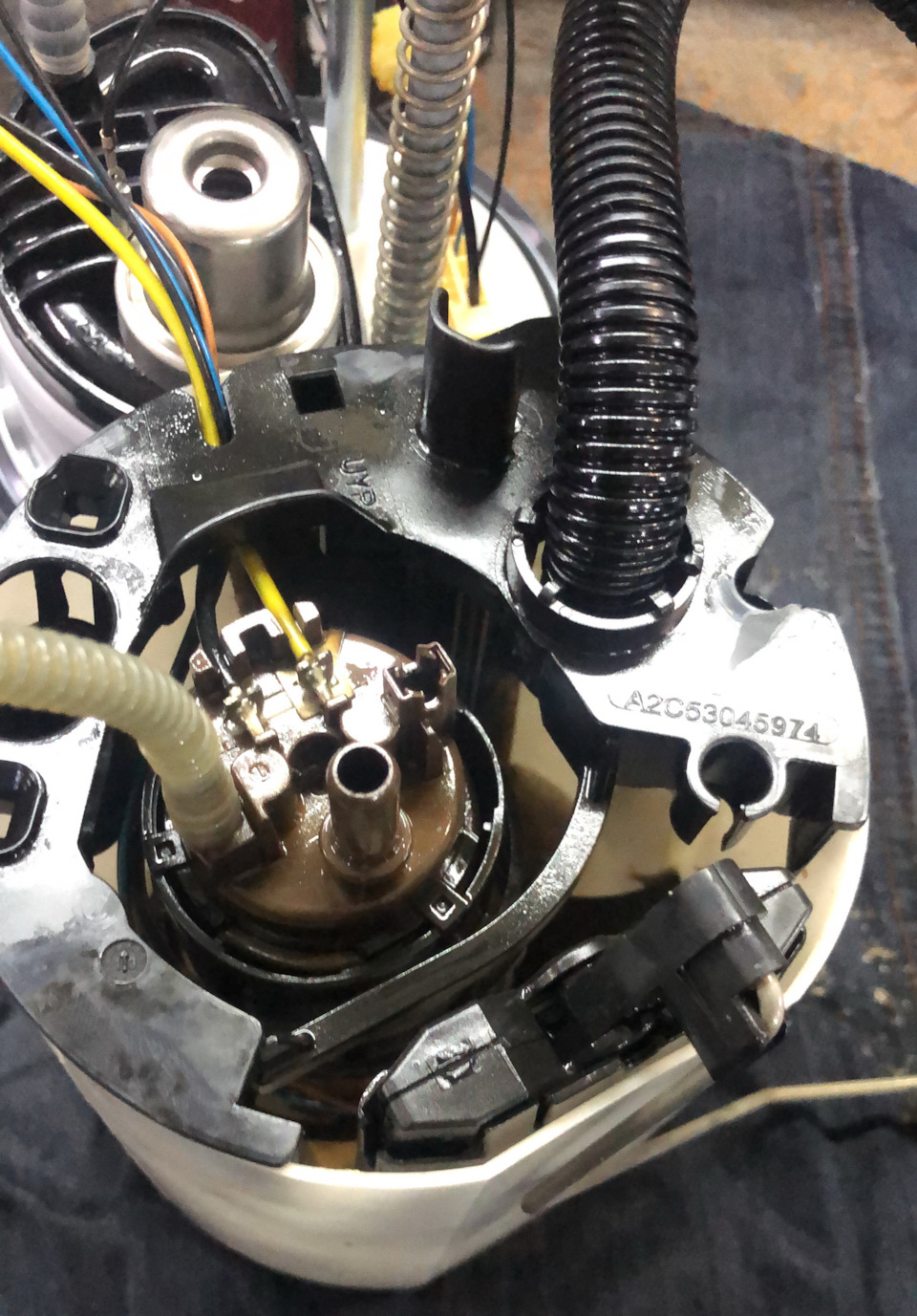 Разбор колбы ТННД. Замена топливного фильтра грубой и тонкой очистки ...