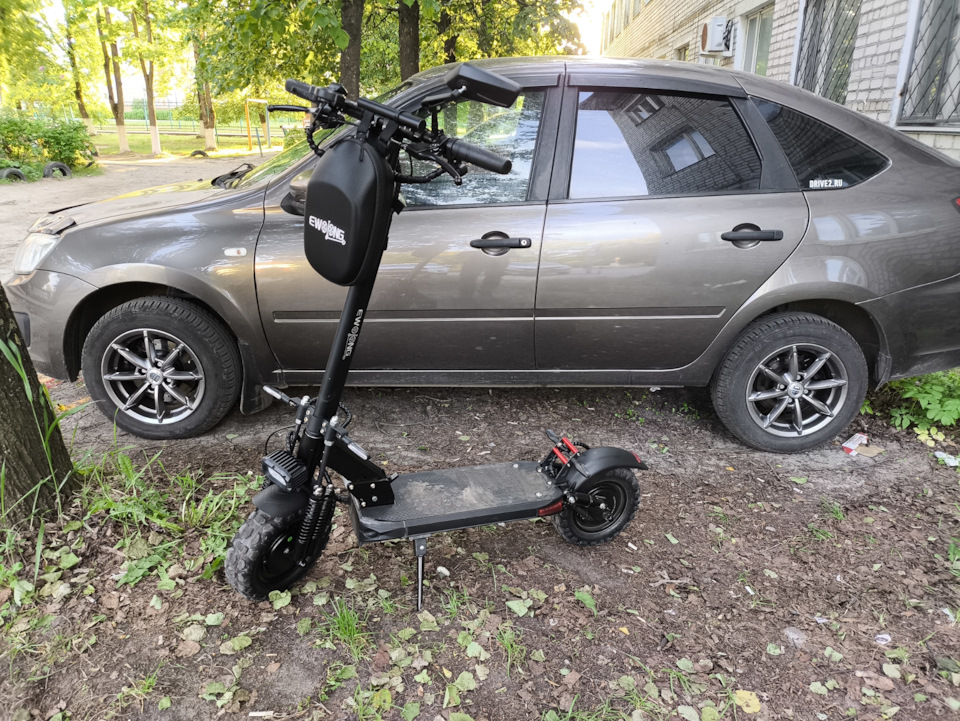 У Гранты конкурент))) — Lada Гранта лифтбек, 1,6 л, 2018 года ...