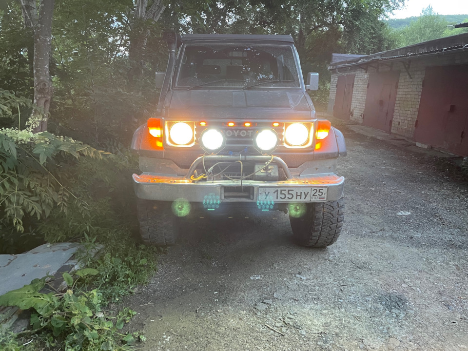 Доп. фары ближний/дальний — Toyota Land Cruiser 70, 3,5 л, 1990 года ...