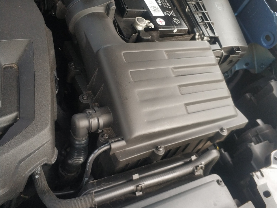 Здравствуйте подскажите что это за корпус воздушного фильтра не могу ...