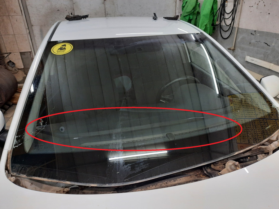 Замена лобового стекла + поклейка атермальной пленки. — KIA Rio (3G), 1 ...