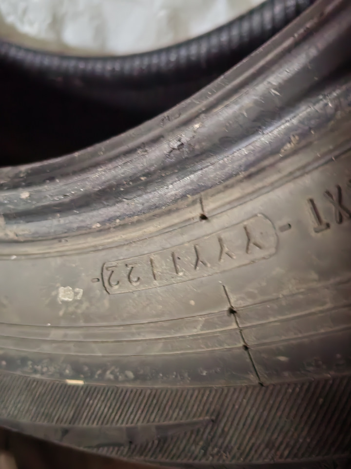 Шины летние Yokohama 265/60 R18 на Toyota Land Cruiser Prado 120-series ...