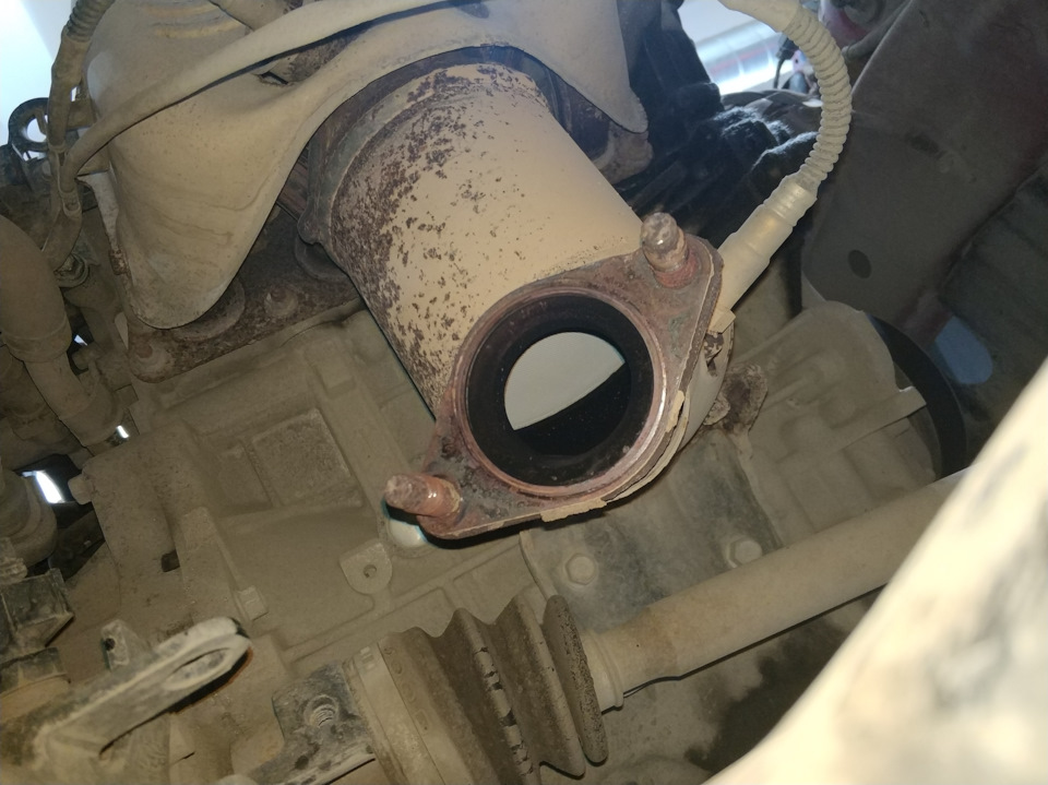Замена гофры глушителя — Hyundai i30 (1G), 1,6 л, 2010 года | визит на ...