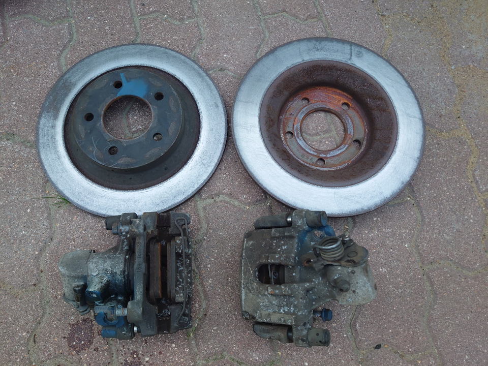Тормозные диски задние 300мм на Mazda 3 MPS (2G), Mazda 3 (1G) BK ...