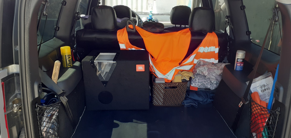 Музыка — Lada Ларгус, 1,6 л, 2018 года | автозвук | DRIVE2