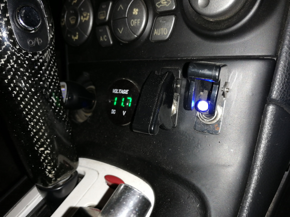 Один из тумблеров теперь задействован — Toyota Celica (230)