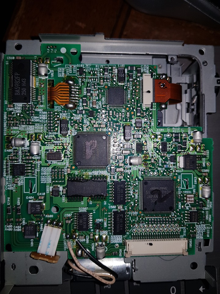 DoAAAgE32uA-960.jpg