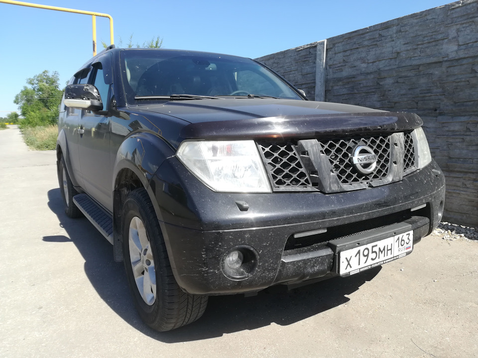 Nissan Pathfinder r51 черный