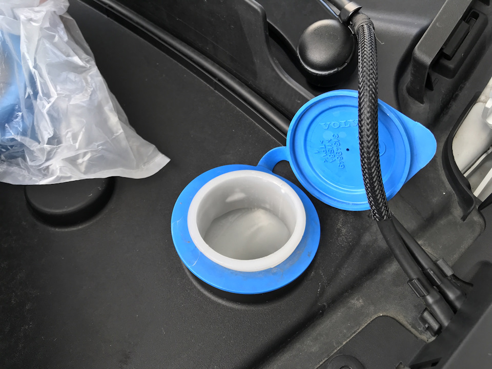 Фото в бортжурнале Volvo XC90 (2G)