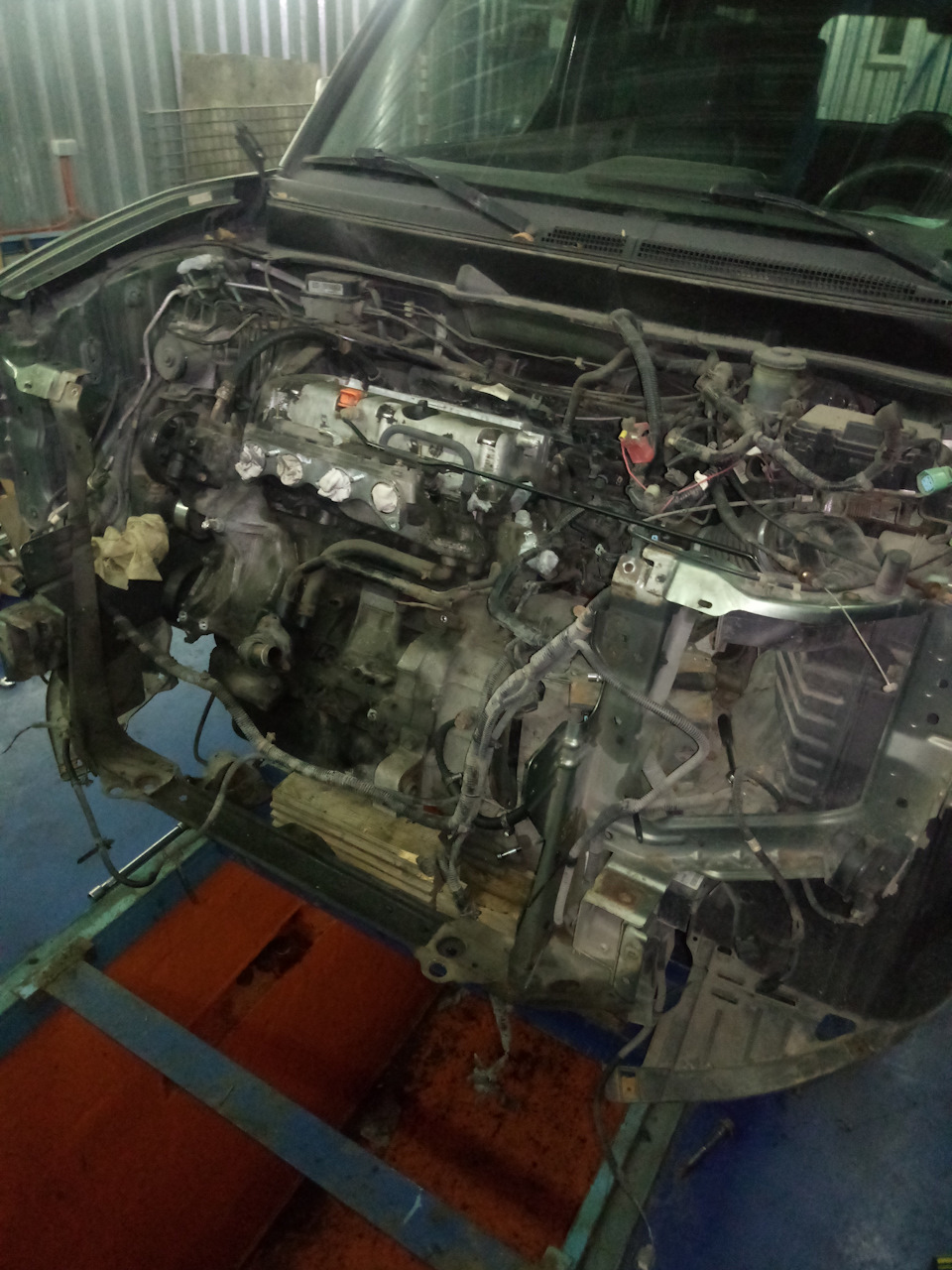 Чистка сот радиаторов кондея и охл. двигателя. — Lada Гранта лифтбек, 1 ...