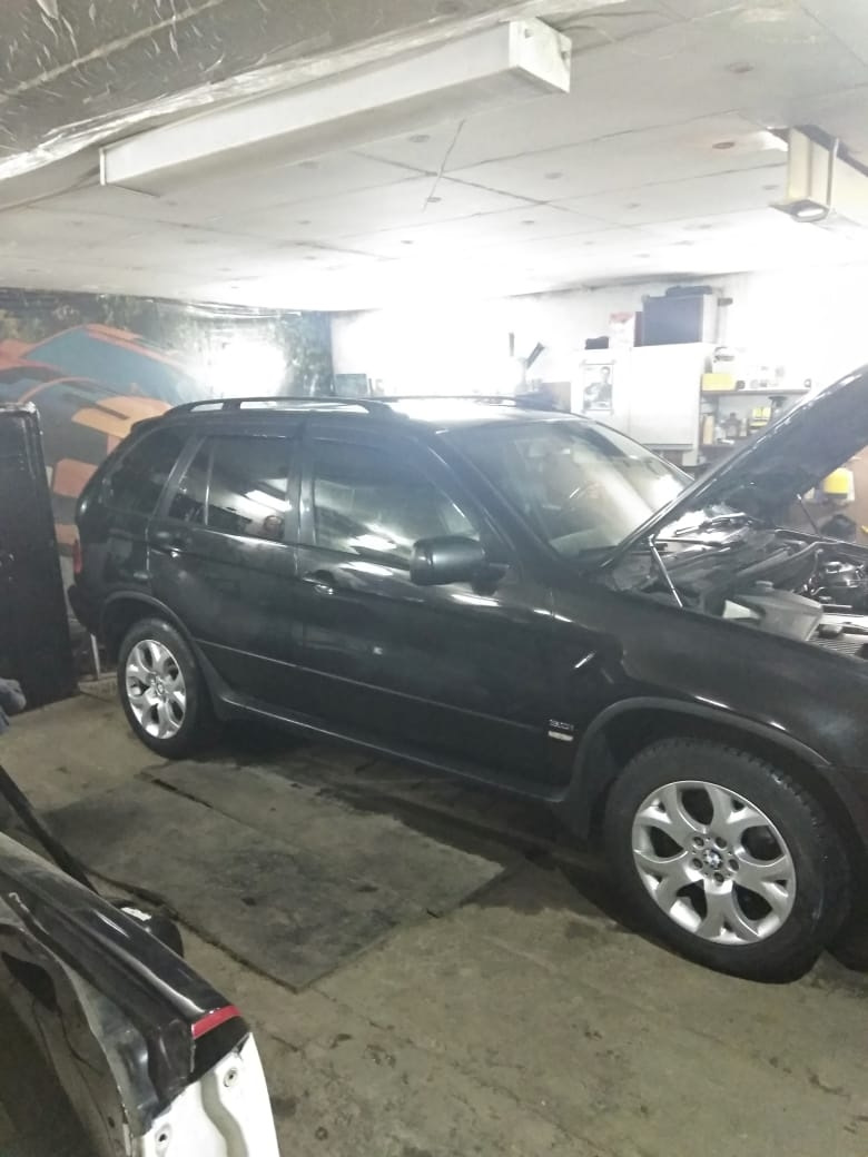 Первые неприятности — BMW X5 (E53), 3 л, 2004 года | поломка | DRIVE2