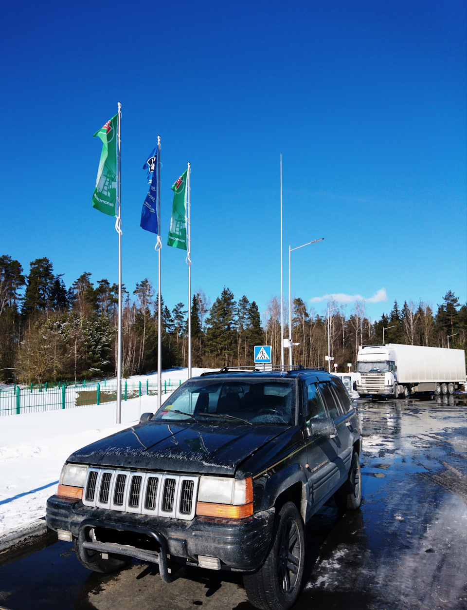 Фото в бортжурнале Jeep Grand Cherokee (ZJ)