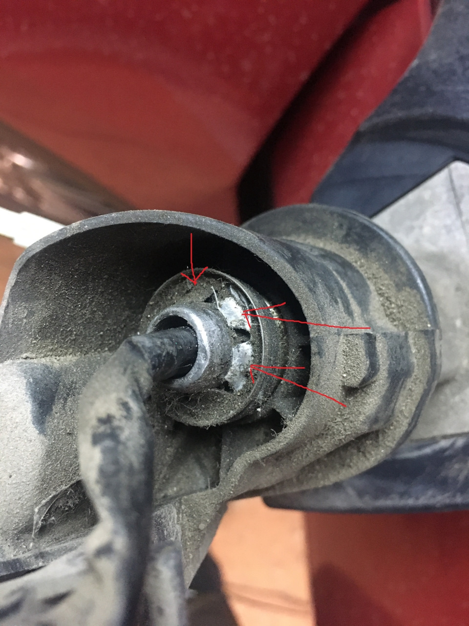 №53.Поломка зеркала и снятие лючка бензобака — Honda Civic 5D (8G), 1,8 ...