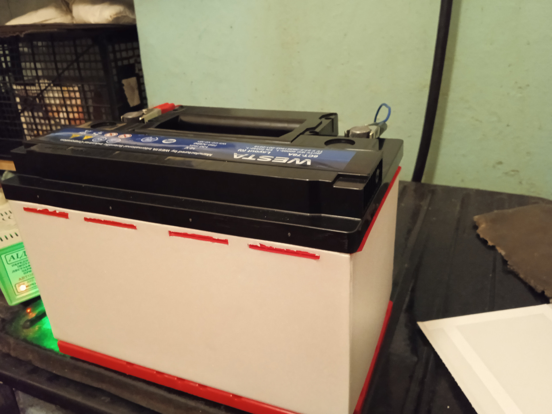 Утепление аккумулятора и медитирование с дворниками. — Saab 9-5, 3 л ...