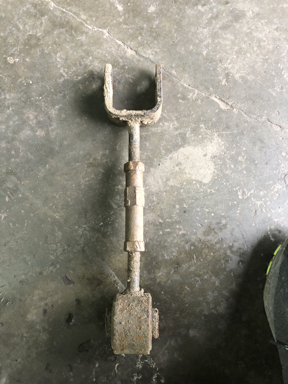 Развальные тяги — Ford Explorer (5G), 3,5 л, 2013 года | визит на ...