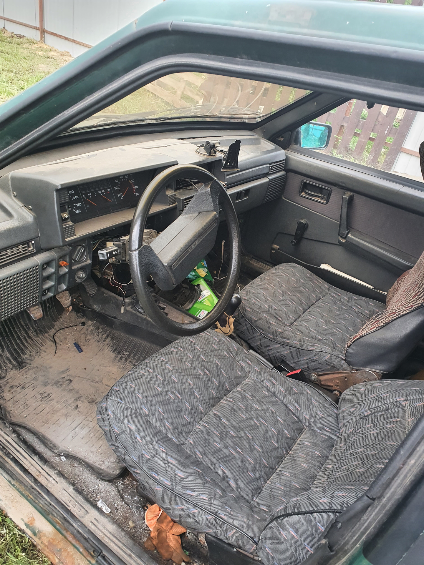 Разбираю ваз 2109 даром — Lada 2109, 1,5 л, 1997 года | запчасти | DRIVE2