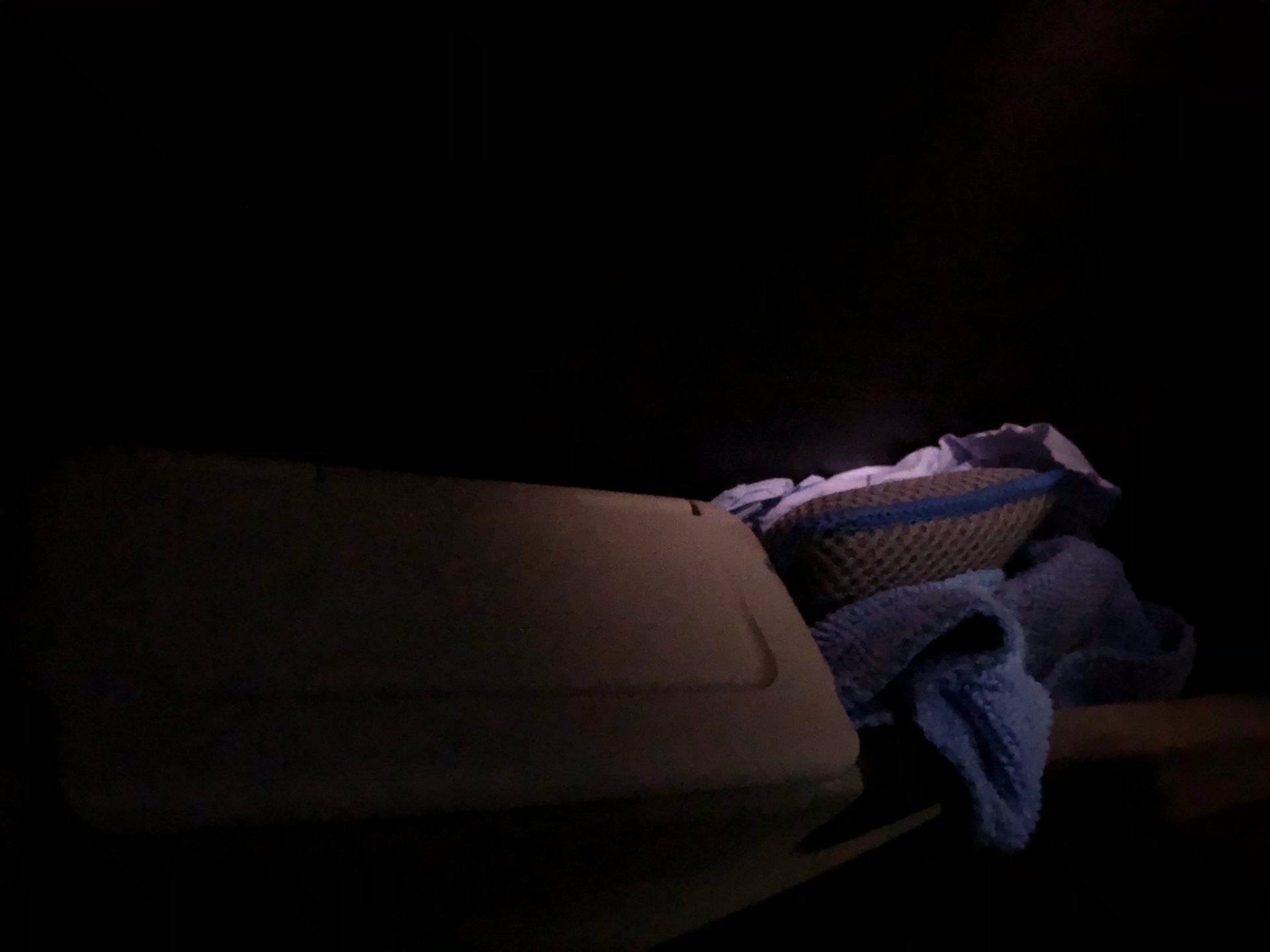 Подсветка салона — Volvo XC70 III, 2,4 л, 2012 года | своими руками ...