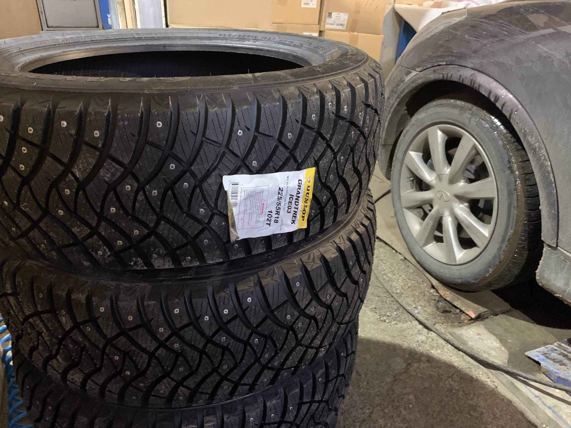 Данлоп айс 03. Dunlop Grandtrek Ice 03. Dunlop Winter Ice 03. Dunlop 235/65 r18 110t Grandtrek Ice 03 шип. Dunlop Grandtrek Ice 03 255/55 r19.