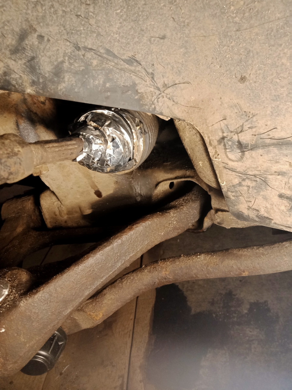 Ремонт. Временный. Может, так оставить? :) — ГАЗ Сайбер