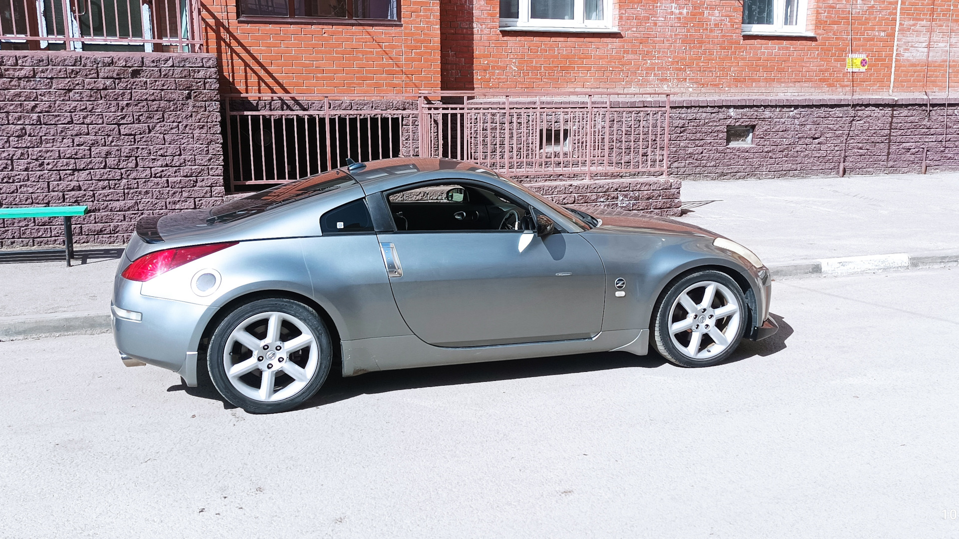 Nissan Fairlady (Z33) 3.5 бензиновый 2006 | Devil Z на DRIVE2