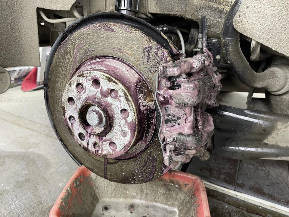 Фото в бортжурнале Volkswagen Tiguan (2G)