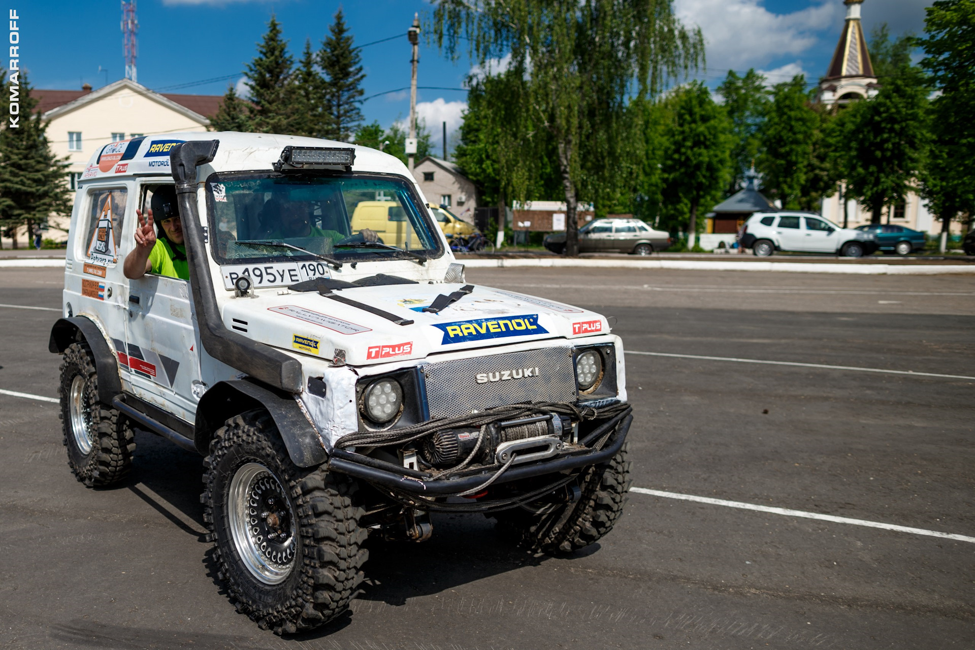 Suzuki Samurai трофи