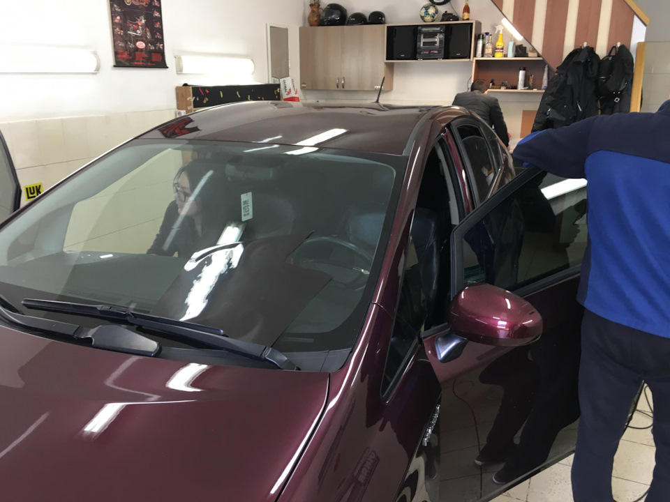 #2 Тонировка LLumar (США) — Toyota Prius (30), 1,8 л, 2013 года ...