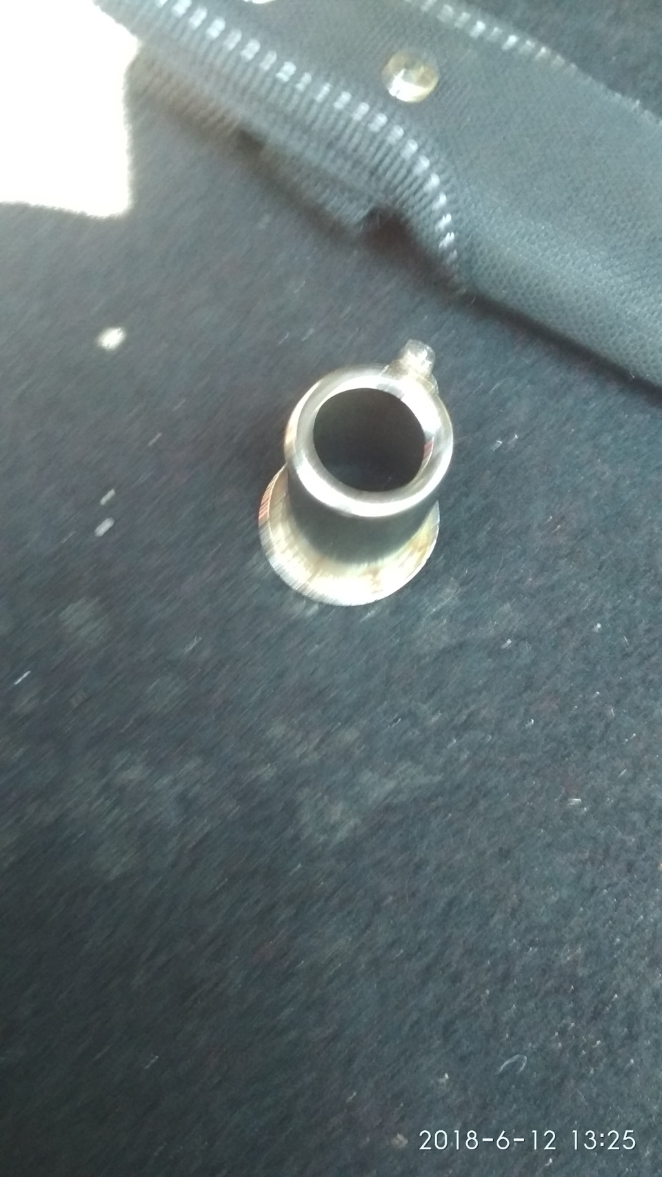 Установка прикуривателя в багажник — Peugeot 607, 2,2 л, 2001 года ...