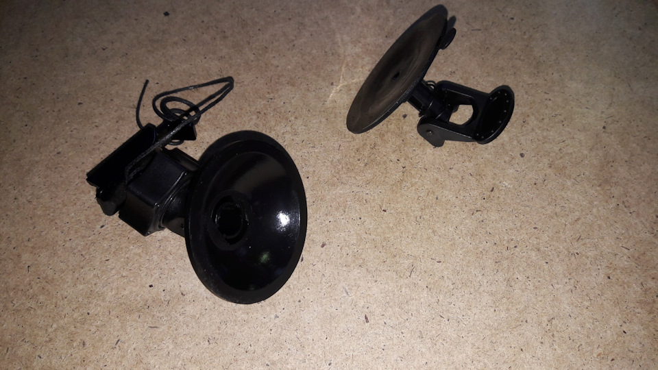 Не держит присоска комбика — Lada Гранта Лифтбек (2-е поколение), 1,6 л ...