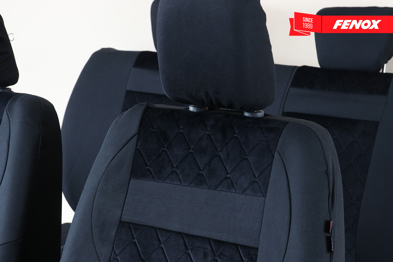 Тепло чехлы. Чехол который меняет цвет от температуры. Чехол обогреватель для машины. Пушистый чехол на айфон. Тепло чехлы.