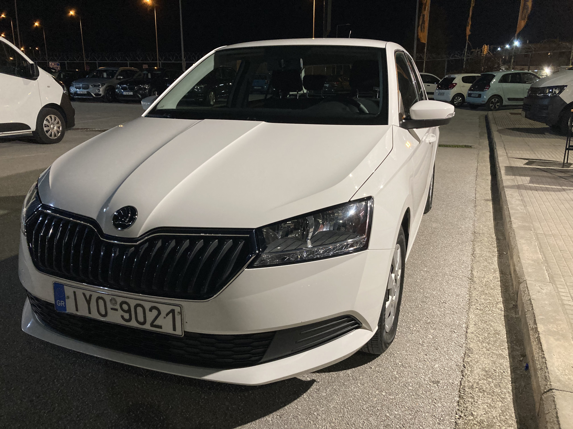 Прокатные машины. 12. Skoda Fabia 2019. Греция, Халкидики. — DRIVE2