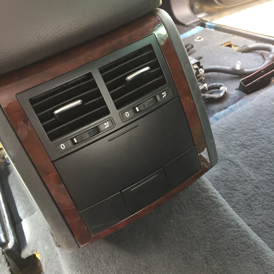 Сборка салона. — Volkswagen Touareg (1G), 3,2 л, 2003 года | своими ...