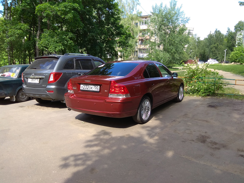. — Volvo S60 (1G)