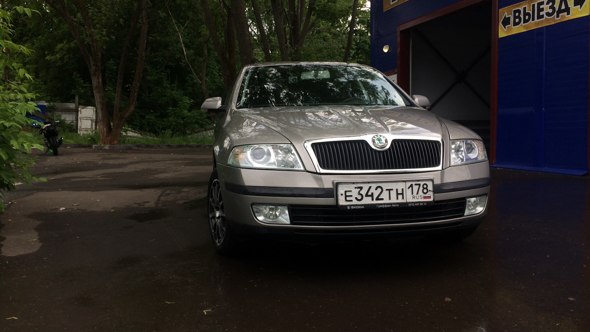 Skoda Octavia A5 Mk2 1.6 бензиновый 2008 | по прозвищу 