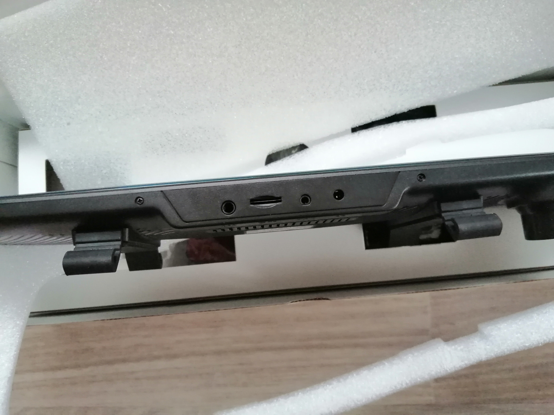 Зеркало с антирадаром и видеорегистратором Sho-Me Combo Mirror — Lada ...