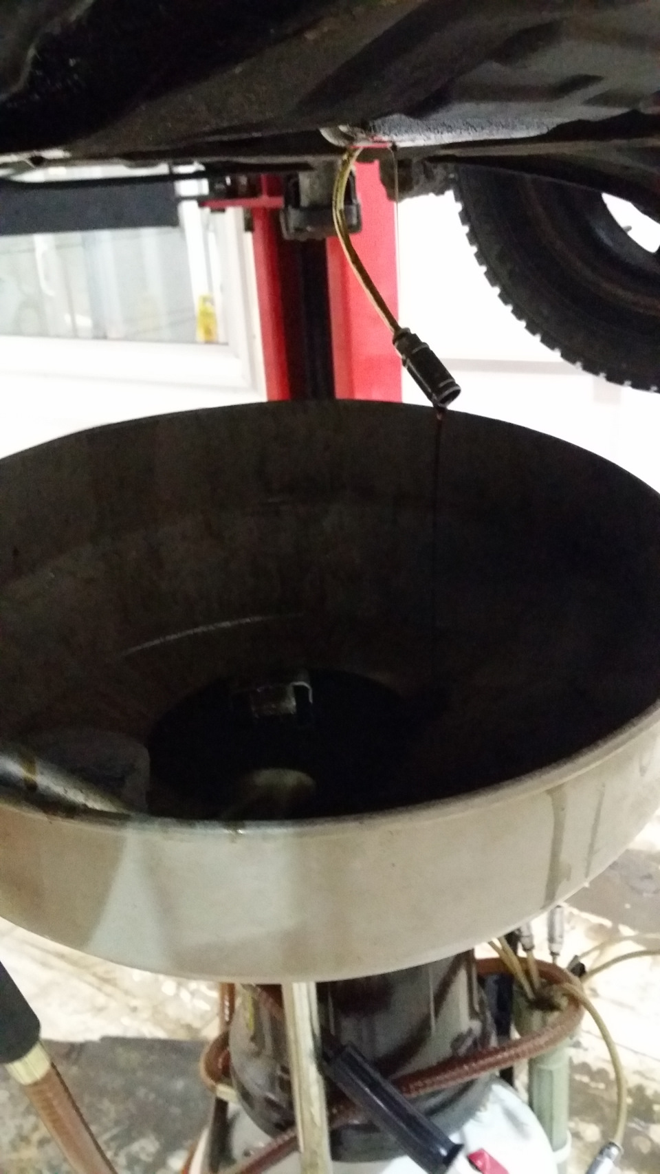 Масло то черное. — Nissan X-Trail II (t31)